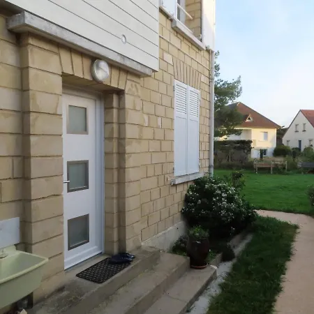 Apartment La Mora Ouistreham