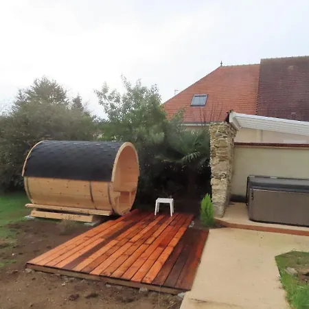 La Mora Apartament Ouistreham